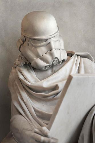 DARK VADOR en STATUE GRECQUE