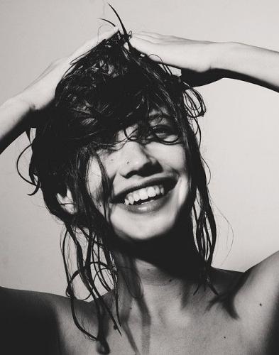 Les ASTUCES pour donner du VOLUME aux CHEVEUX RAPLAPLAS