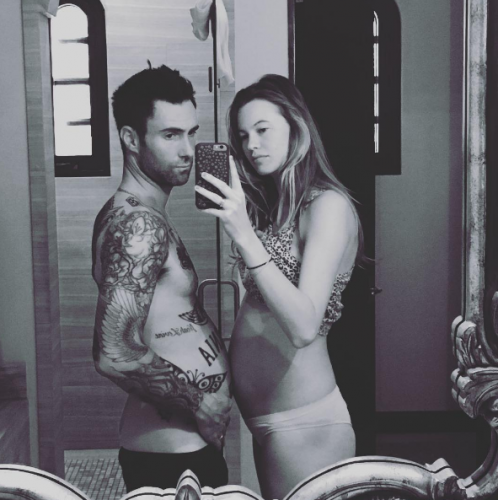 ADAM LEVINE : la PHOTO qui FAIT FUREUR sur INSTAGRAM