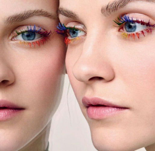 NOUVELLE TENDANCE POUR LES CILS : Ultra cool ou terrifiant ?