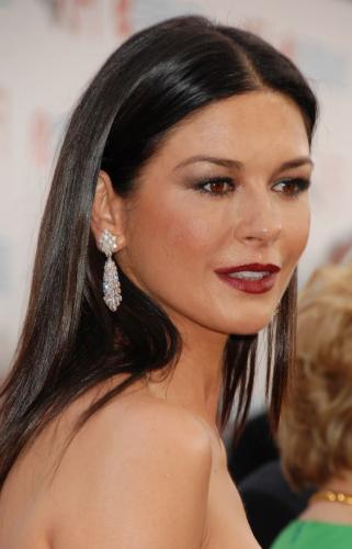 Les SECRETS de BEAUTÉ DINGUES des STARS !