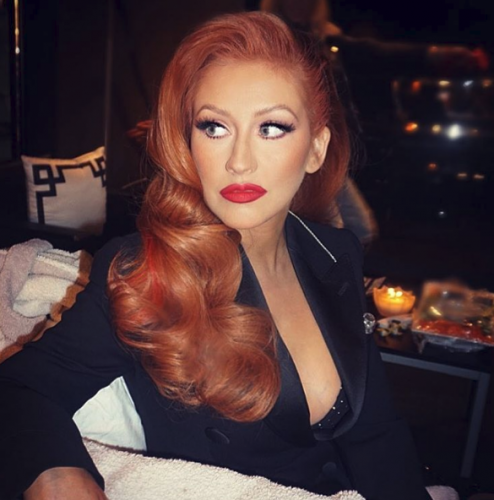 CHRISTINA AGUILERA devient ROUSSE !