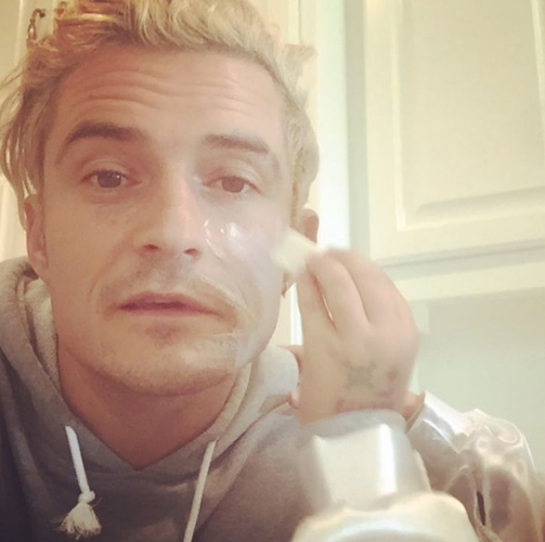 ORLANDO BLOOM ne RESSEMBLE PLUS à CA !