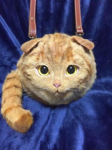 Ces SACS JAPONAIS en forme de CHAT sont TROP REALISTES