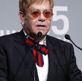 ELTON JOHN : TOUT est fini !!