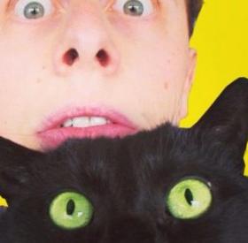 L'HOMMAGE ÉMOUVANT de NORMAN à son CHAT décédé