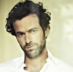 Pour plaire à ROMAIN DURIS au lit, faites ÇA !