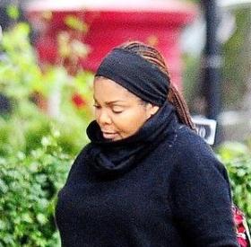 JANET JACKSON a FONDU comme une petite GLACE !