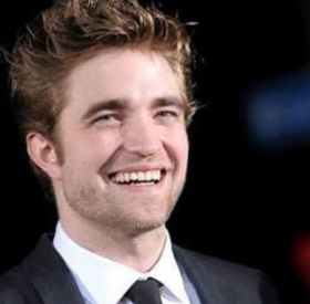 ROBERT PATTINSON : les FIANÇAILLES SURPRIIIIIIIIIISE ?!?!