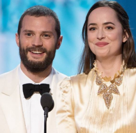 50 SHADES : le MOMENT TRÈS GÊNANT aux OSCARS