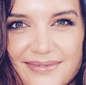KATIE HOLMES : DÉCOUVREZ TOUUUUUTE la FAMILLE au grand complet !!!