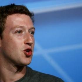 Quand MARK ZUCKERBERG répond à une GRAND-MERE via Facebook