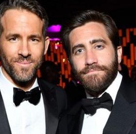 Découvrez le FOU RIRE GÉNIAL de RYAN REYNOLDS et JAKE GYLLENHAAL