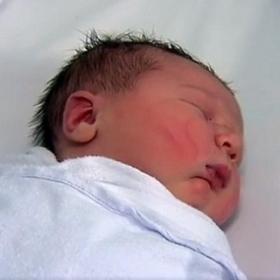 Le PLUS GROS BÉBÉ australien est NÉ !