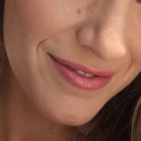 BLAKE LIVELY DÉVOILE son ÉTRANGE ASTUCE MAQUILLAGE
