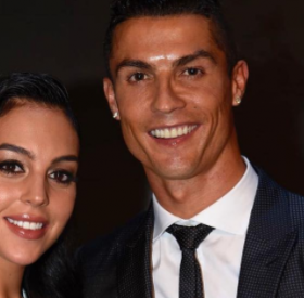 CRISTIANO RONALDO dévoile sa FILLETTE CRAQUINETTE