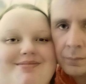 OBÈSE, elle entame un RÉGIME et son MEC la PLAQUE