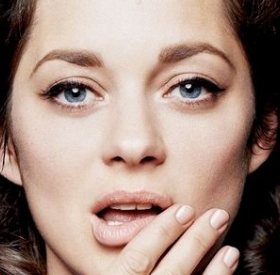 MARION COTILLARD en vient aux INSULTES !!!