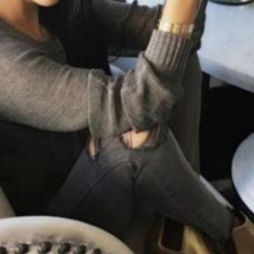 Le SECRET BEAUTÉ de KOURTNEY KARDASHIAN à lui PIQUER