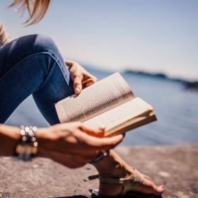 Les 5 livres à lire pour commencer l'année sur un bon mood !