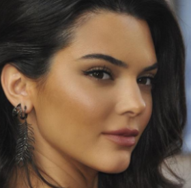KENDALL JENNER serait en COUPLE avec un BASKETTEUR !