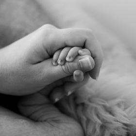 Cadeau de naissance : arrêtez de stresser, voici 4 astuces pour un cadeau au top !