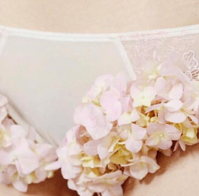Ces FEMMES voient leur VAGIN pour la PREMIÈRE FOIS et leur RÉACTION est SUBLIME !
