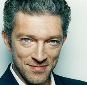 La GIRLFRIEND de VINCENT CASSEL fait CACA sur Instagram ?