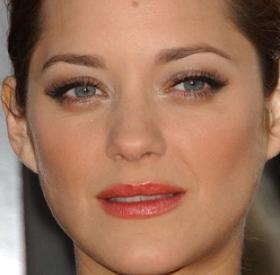 MARION COTILLARD : la CHIRURGIE AFFOLANTE ?!?!?!?