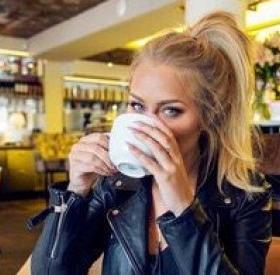 ALERTE ! On a TROUVÉ LE CAFÉ qui vous FAIT des DENTS BLANCHES !!!