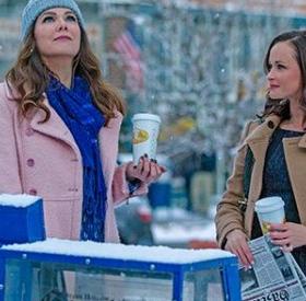 « GILMORE GIRLS » : la FIN INSOLITE qui nous laisse FRÉTILLANTES !