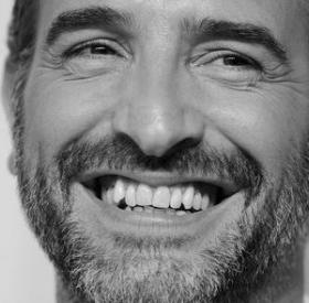 JEAN DUJARDIN est THE CANON qu'on aurait ADORÉ croiser au lycée ! #PhotoDossier