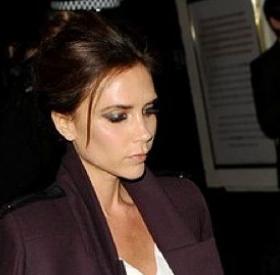 VICTORIA BECKHAM comme on NE L'A JAMAIS VUE !