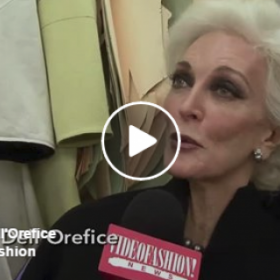 Cette TOP MODEL DÉFILE sur le PODIUM à 85 ANS (et elle est À TOMBER)