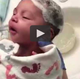 Le bébé aux 27 MILLIONS de vues !
