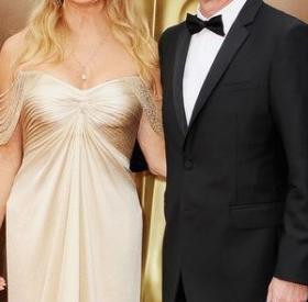 Ce COUPLE de STARS s'est fait CHOPER en PLEINS ÉBATS AMOUREUX !