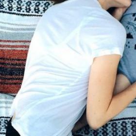 La "MOM HAIR", ou comment le NEW YORK TIMES fait CULPABILISER les MAMANS