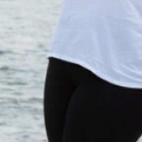 INCROYABLE : elle perd 50 KILOS entre ses fiançailles et son mariage !