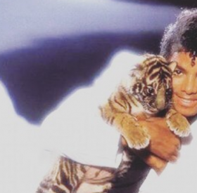 MICHAEL JACKSON : l'HOMMAGE photo PERTURBANT de sa FILLE !