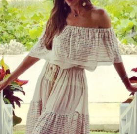 Cette ACTRICE de 45 ans pose NUE et elle est CA-NON !