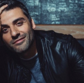 OSCAR ISAAC : découvrez POURQUOI il a appelé son BÉBÉ...
