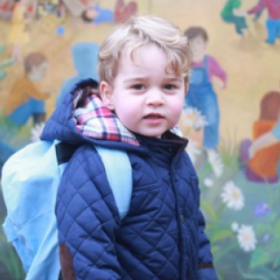 L’ÉVÉNEMENT en Angleterre : le petit prince va à la CRÈCHE