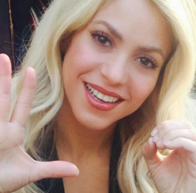 SHAKIRA sans MAKEUP : la PHOTO qui INQUIÈTE ses FANS