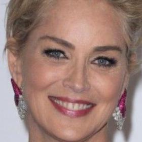 SHARON STONE MÉCONNAISSABLE : les PHOTOS !