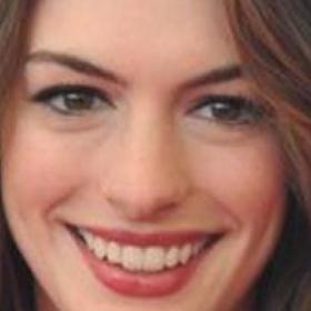 ANNE HATHAWAY est MAMAN : découvrez le PRÉNOM de son petit garçon