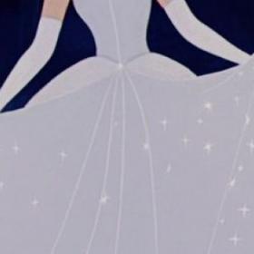 Elle RÉCLAME une PRINCESSE DISNEY GRANDE TAILLE