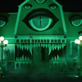 La maison LA PLUS TERRIFIANTE d'HALLOWEEN