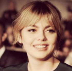 LOUANE : en COUPLE avec ce CHANTEUR STAR !