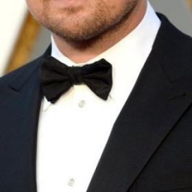 Quand LEONARDO DiCAPRIO vient en AIDE à un couple de RETRAITÉS qui ne le CONNAÎT PAS !