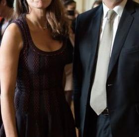 Ce POLITICIEN FRANÇAIS quitte sa FEMME !